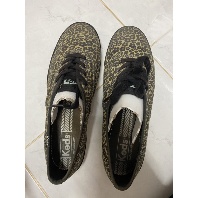 รองเท้าผ้าใบ keds sneakers
