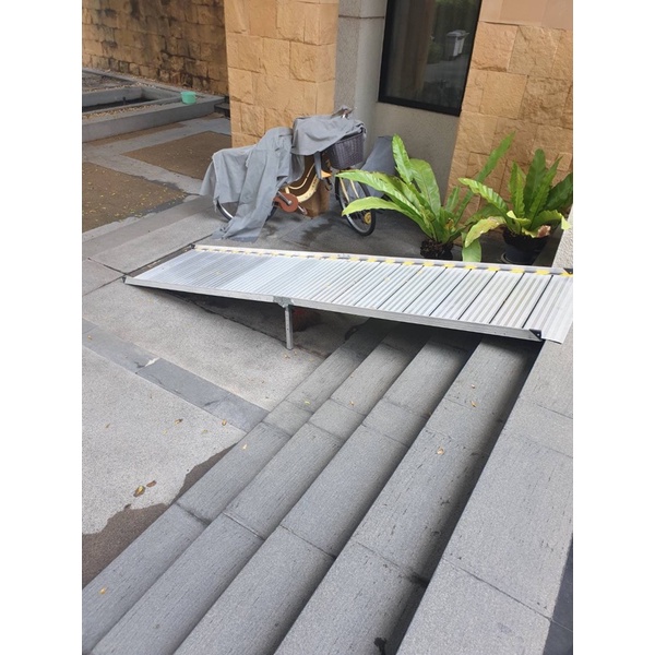 ทางลาดรถเข็นอลูมิเนียมยาวพิเศษ326ซม (326x75x5.5cm) พับครึ่งด้านกว้าง หนัก 34kg - Aluminium Ramp 326x75x5.5cm 34kg - รูปที่ 6