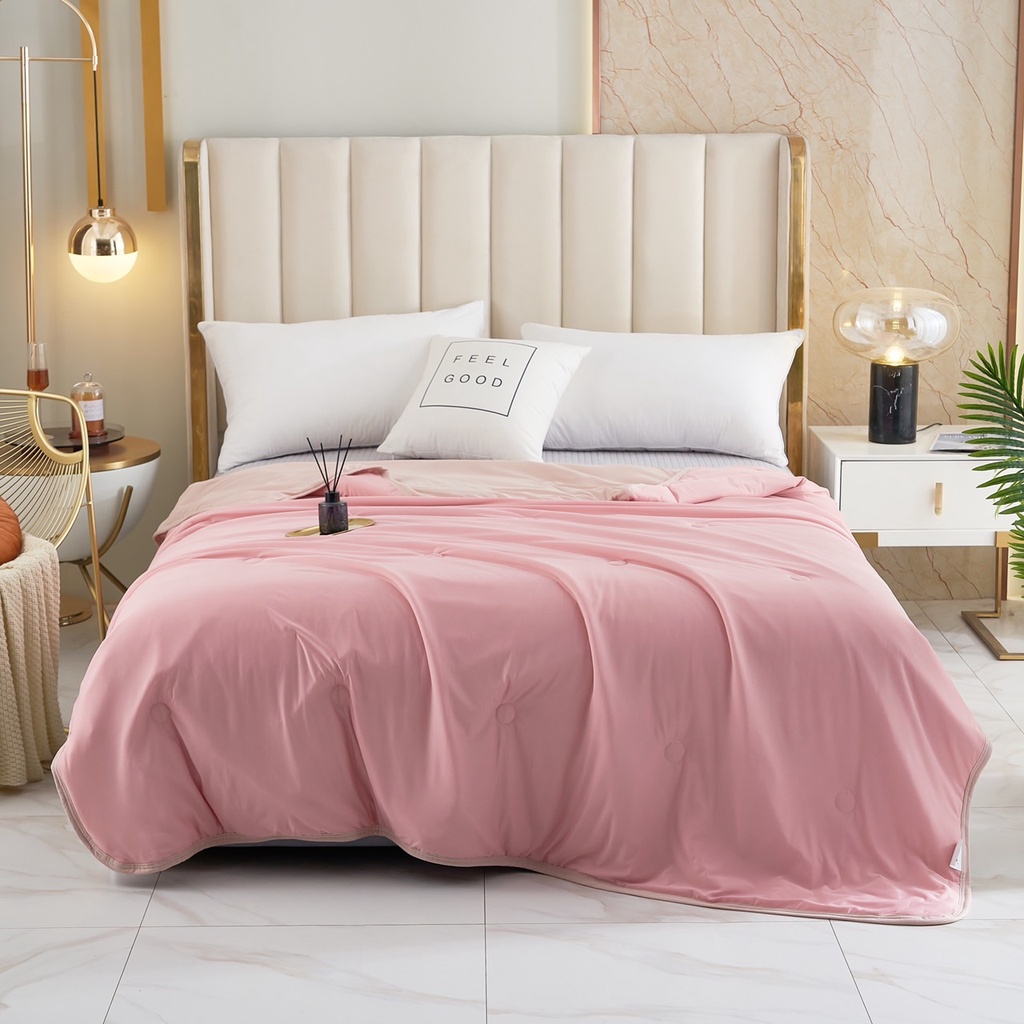 ROULISI【ผ้าห่มเย็น】สีพื้น Cool quilt/Air Conditioner Quilt ผ้าห่มเย็น นุ่มลื่น เย็นสบาย ไม่อมฝุ่น ขน