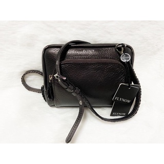 Flynow Leather crossbody ของแท้