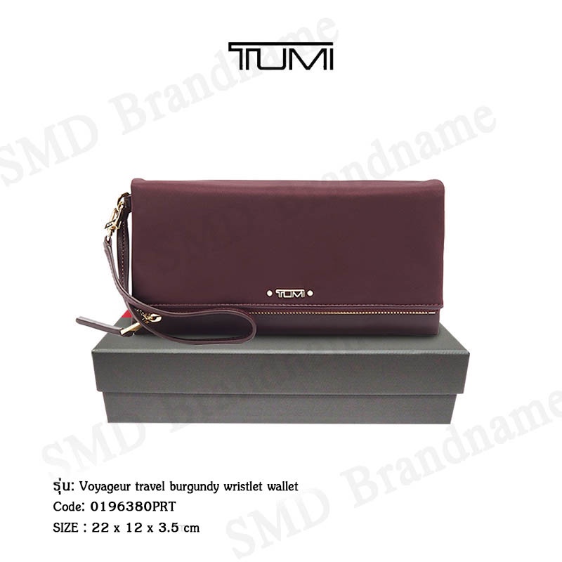 TUMI กระเป๋าสตางค์ใบยาวหญิง รุ่น Voyageur travel burgundy wristlet wallet Code: 0196380PRT