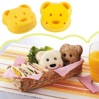 ( Cute Little Bear Shape Diy อุปกรณ์แม่พิมพ์ตัดลายสําหรับใช้ในการทําแซนวิชขนมปัง ( Diy )