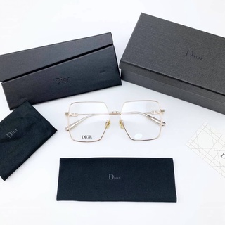 CHRISTIAN DIOR EYEWEAR PENTAGONAL METAL FRAME GLASSES IN GOLD กรอบแว่นตัดเลนส์ แบรนด์คริสเตียนดิออร์ กรอบทรงห้าเหลี่ยม