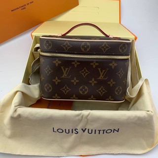 Louis vuitton Nice Grade vip Size 20 cm