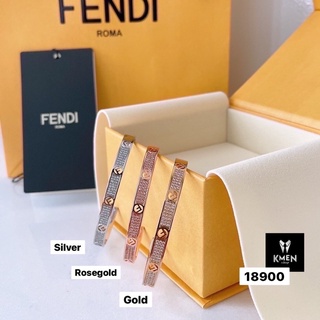 New กำไลข้อมือ Fendi พร้อมส่ง