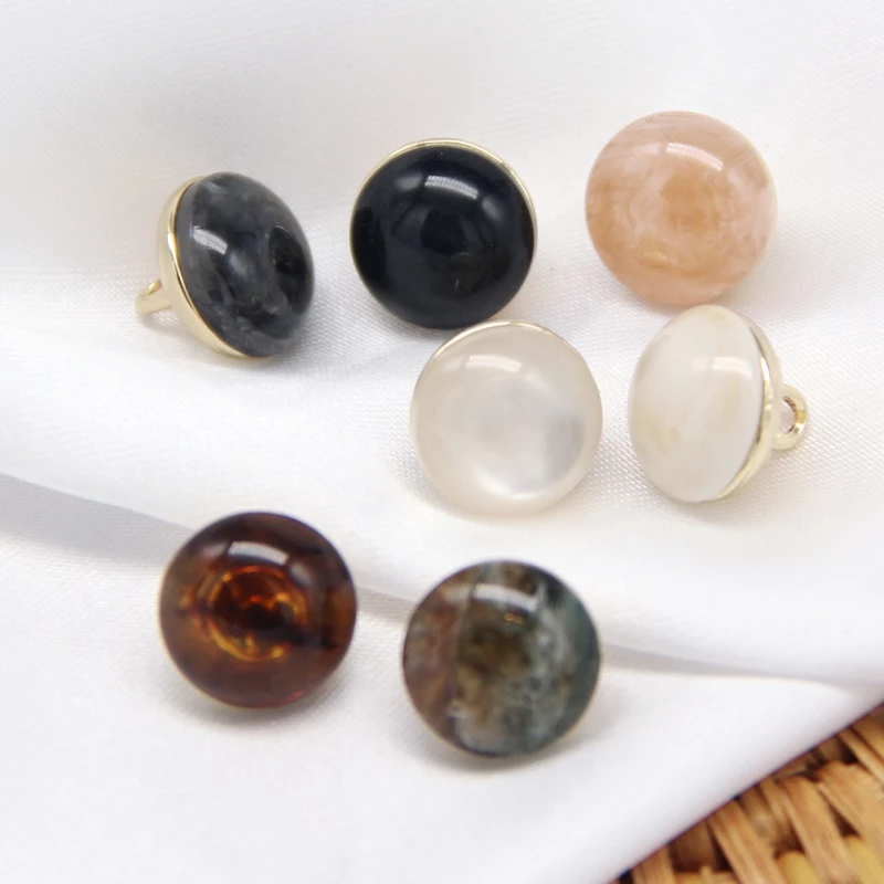 10ชิ้น/เซ็ต11/15/20มิลลิเมตรแมวน่ารักตารอบปุ่มโลหะสีทองสําหรับเสื้อผ้าผู้หญิงเสื้อตกแต่ง