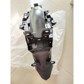 บังโคลนหลังสีดำ สำหรับรุ่น FINN รหัสเก่า B6F-F1611-00 อะไหล่แท้ YAMAHA B6F-F1611-01 , B6F-F1611-02