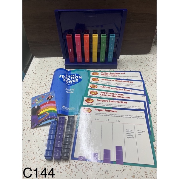 C150. Deluxe Fraction Tower Activity Set ของ Learning Resources
