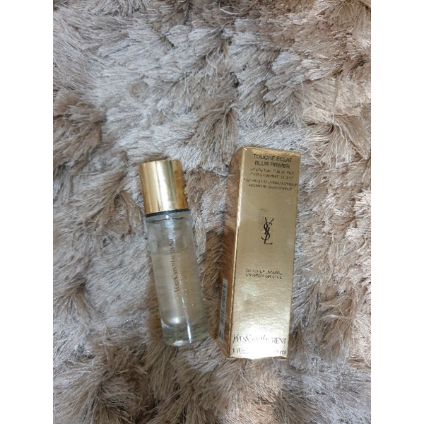 เบส YSL Touche Eclat Blur Primer