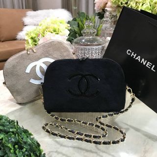 กระเป๋าสะพายchanel