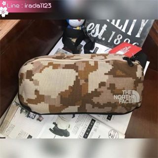 The North face Waistpouch or Cross body bag ของแท้ ราคาถูก