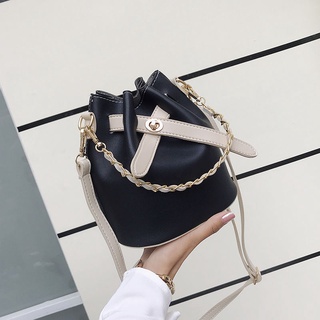 ▪∈[Send a small bag] bag female 2021 spring and summer new all-match Korean messenger bag handbag shoulder bag กระเป๋าถั