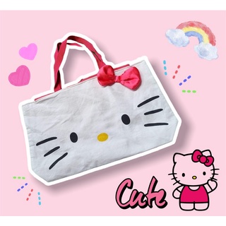 กระเป๋าHello Kitty (มือสอง สภาพดี)