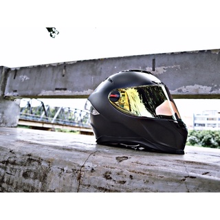 หมวกกันน็อค RD RANDOM CZR   BT สีพื้นดำด้าน รองรับการติดตั้งบลูทูธBluetooth  คุ้มค่าคุ้มราคา