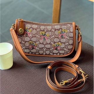 COACH SWINGER BAG IN SIGNATURE TEXTILE JACQUARD WITH BOUQUET MOTIF EMBROIDERY ((C6289))