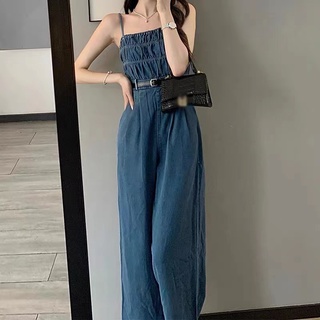 💕จั้มสูทสายเดี่ยว jumpsuit✨แฟชั่นย้อนยุค เอวสูง จั๊มสูทยีนส์ ขายาว กางเกงขากว้าง【พร้อมเข็มขัด】