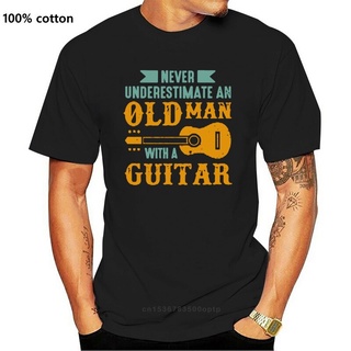 เสื้อยืด พิมพ์ลาย Old man with a guitar สําหรับผู้ชาย และผู้หญิง