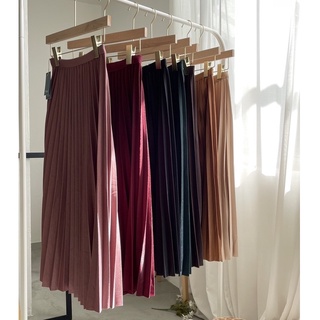 Rool - Pleat skirt 231 กระโปรงพลีท เอวสม็อคยางยืด