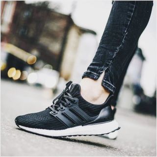 Adidas ultraboost 4.0 รองเท้าวิ่ง นุ่มๆเด้งๆ รุ่นฮิตยอดนิยม ของแท้ล้าน%