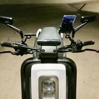 ที่จับโทรศัพท์แบบอลูมิเนียมหนาMOTOWOLF ของแท้ สำหรับ Yamaha Qbix / Phone Holder bracket on the mirror for Yamaha Qbix