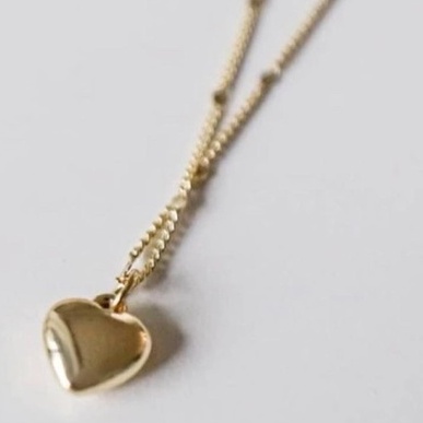 สร้อยคอแฟชั่น สีทอง จี้รูปหัวใจ Heart Necklace ดีไซน์สวย ทันสมัย ใส่เที่ยว ใส่ทำงานได้  สวยงาม มินิมอล คุ้มค่า คุ้มราคา