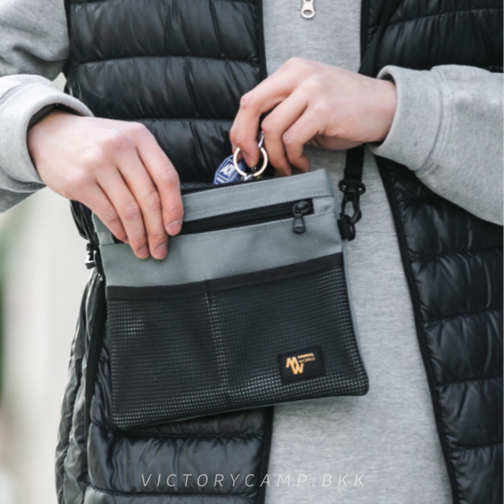 กระเป๋าสะพายข้าง Saccoche Bag - Minimal Works