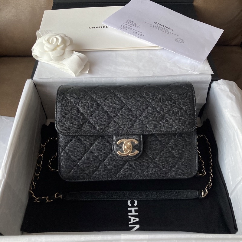 Chanel Caviar Small Flap Bag 8.5" GHW Metal Plate