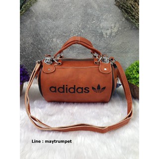 ADIDAS PU  CROSSBODY BAG กระเป๋าหนังทรงหมอน