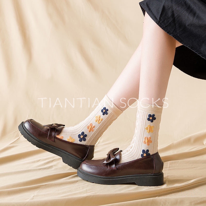 TIAN TIAN T133 ถุงเท้า ผ้าฝ้าย แบบบาง ขนาดเล็ก ลายดอกไม้ ประดับเพชร สีสันสดใส แฟชั่นฤดูใบไม้ร่วง และฤดูหนาว สไตล์เกาหลี สําหรับผู้หญิง ราคา ถูกที่สุด ดีลบีเคเค แกลเลอรีภาพที่ 5