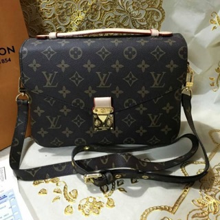 กระเป๋าLouis vuitton เกรดHi-end งาน1:1 ใช้สลับแท้แยกไม่ออก