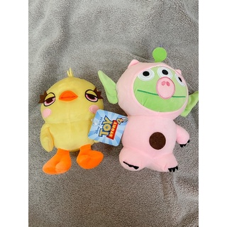 ตุ๊กตาตู้คีบจากเรื่อง toy story