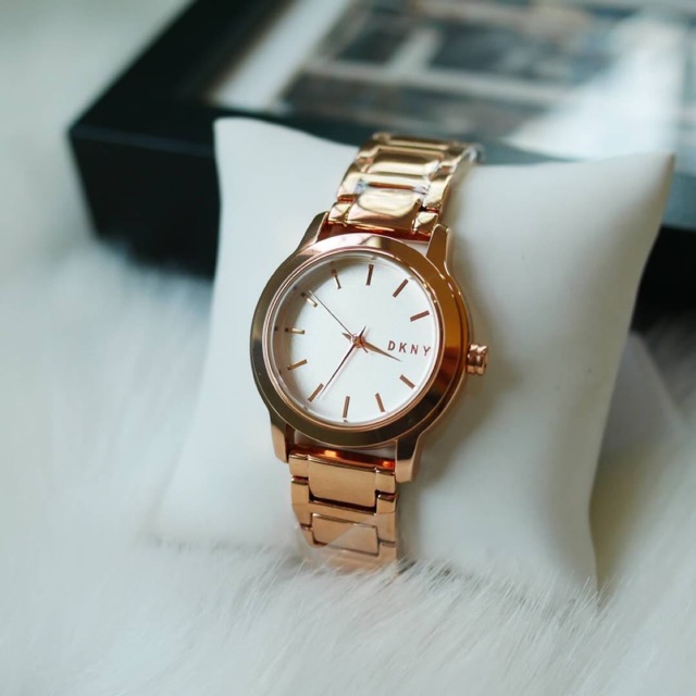 ผ่อน0% 10ด/ ส่งฟรีems นาฬิกาข้อมือหญิง rosegold DKNY Rose Gold-tone Ladies Watch NY2210