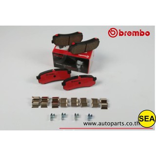 ผ้าเบรกหลัง BREMBO รุ่น CERAMIC สำหรับ TOYOTA Landcruiser J80 J90 ปี  92-02 (1เซต) P83024C