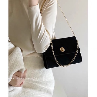 ⟡ พร้อมส่งในไทย ⟡ กระเป๋าสะพายข้างผู้หญิง สายโซ่ผ้ากำมะหยี่สีดำ🖤 สไตล์วินเทจน่ารักมาก กระเป๋าแฟชั่นผู้หญิง