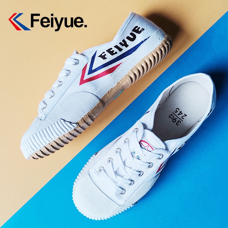 Feiyue แบบเก่าทหารโรงเรียน Kung Fu รองเท้าฝึก Young Lin สไตล์แห่งชาติอินเทรนด์คลาสสิกยอดนิยมสไตล์ยุโรปอเมริกัน Celeb