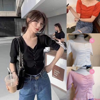 เสื้อไหมพรมสีพื้นคอวีแต่งกระดุม