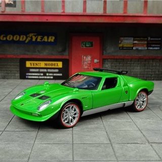 โมเดลรถเหล็ก โมเดลรถสะสม แลมโบกินี่ โมเดลรถเหล็กแลมโบกีนี่ 1971 Lamborghini Miura P400 SV Scale 1:32