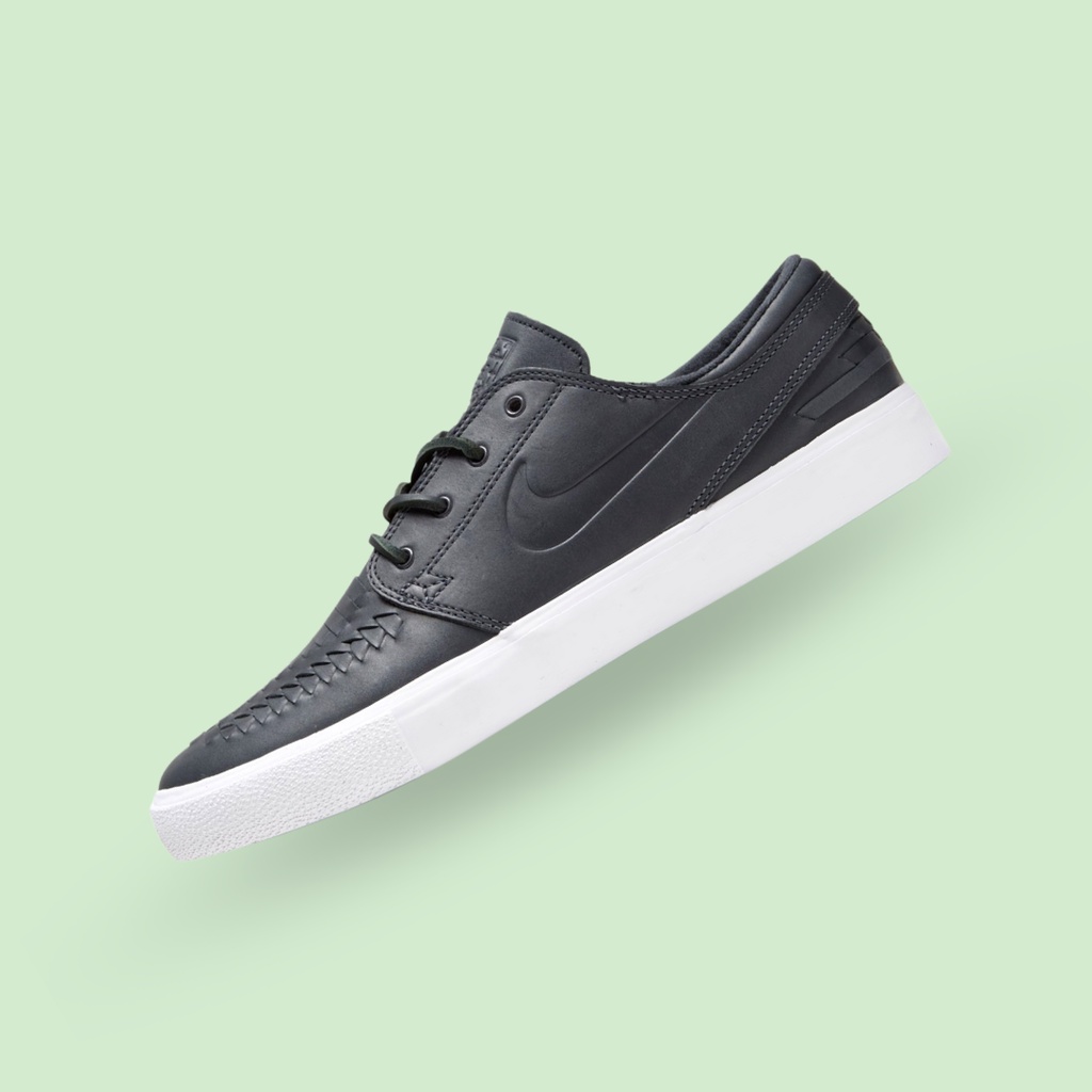 Nike store sb leder