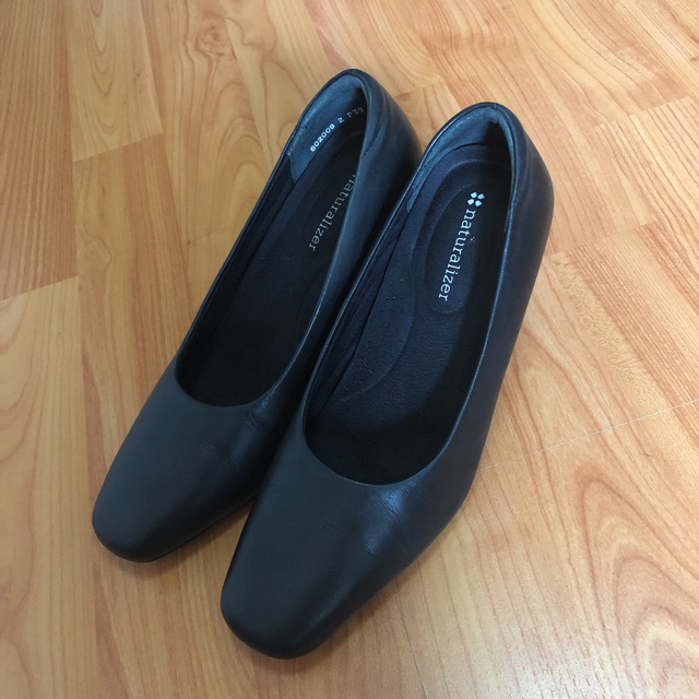 รองเท้า Naturalizer sz.36 สีดำ