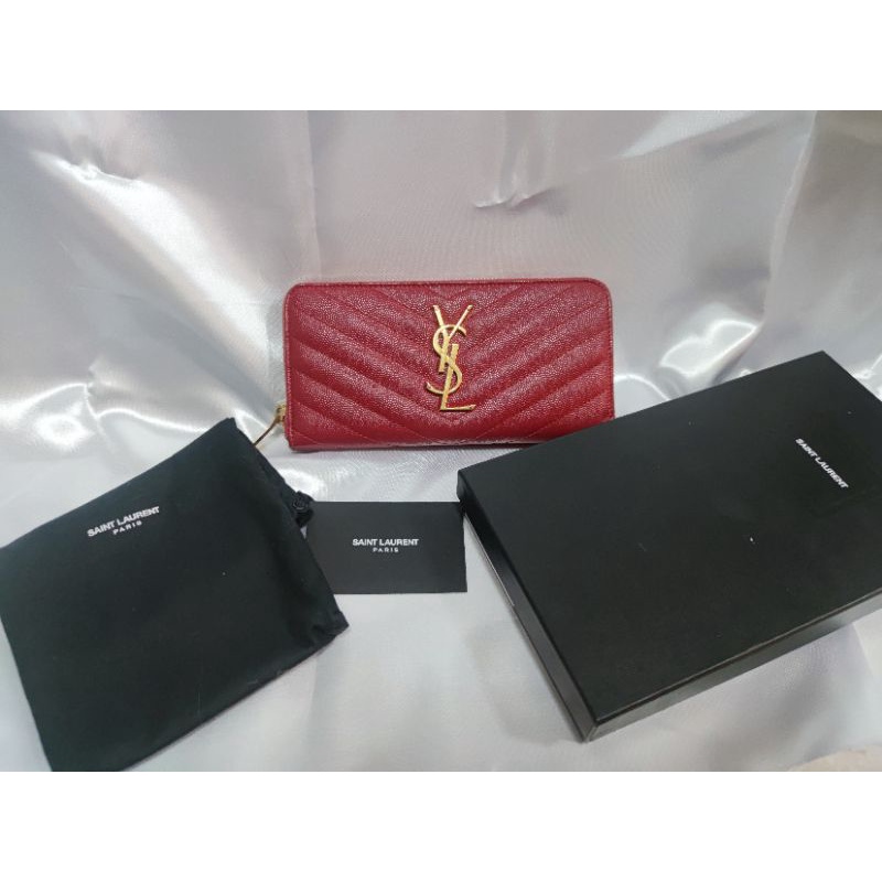 ❤️YSL zip around wallet leather RED❤️