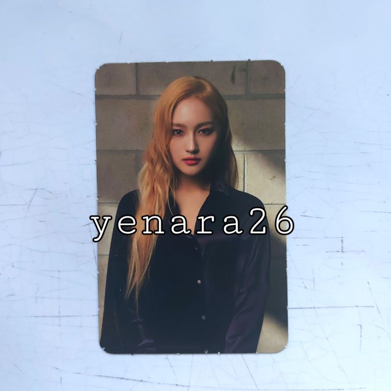 Dreamcatcher Siyeon & SuA คําเชิญจาก Nightmare City In Seoul Photocard