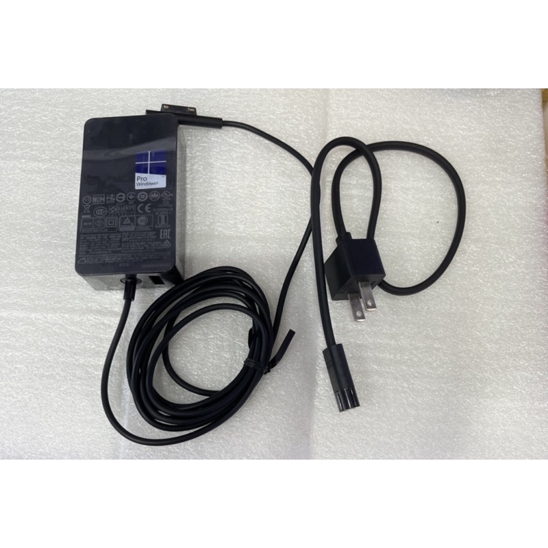 สายชาร์จSurface pro 5/pro 6 charger