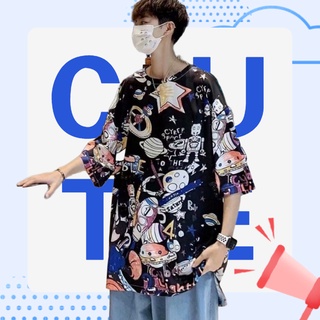 GFShop เสื้อยืดยุคอนาคต🧸 ลายอวกาศสุดเท่ห์🪐💫 กราฟิกแน่นๆ🎈 ใส่สบายไม่พอ ต้องขอผ้านิ่มอีกด้วย💖🌞 ผู้ชายใส่ได้ผู้หญิงใส่ดี🔮🦋