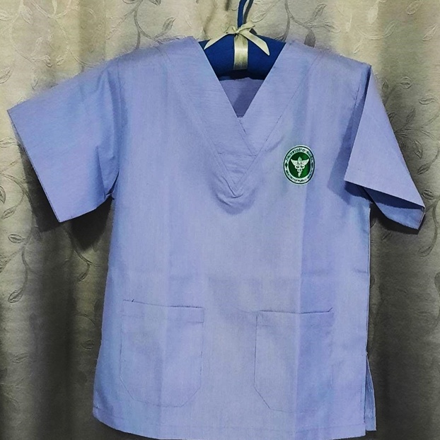 เสื้อฟ้าริ้วขาวสาธารณสุข คอวี(ทรงตรง สามารถใส่ได้ทั้ง ผู้หญิง และ ผู้ชาย)