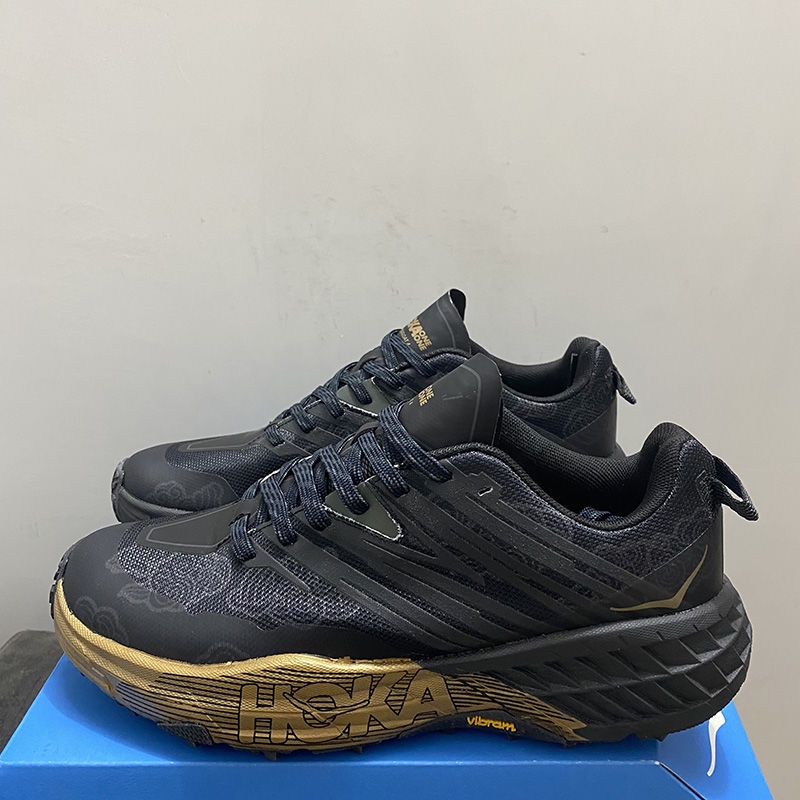 Hoka ONE ONE Speedgoat 4 Speedgoat 4 Speedgoat 4 รองเท้าวิ่งข้ามประเทศกันลื่นสําหรับผู้ชายเมฆมงคล