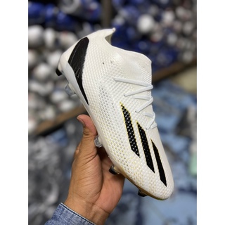 Adidas_รองเท้าสตั๊ด รองเท้าฟุตบอล  ราคาพิเศษ ลด 50%