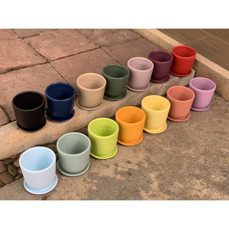 กระถางดินเผาทรงไข่พ่นสี มี 14 สีเส้นผ่าศูนย์กลาง 6 นิ้วสูง 6 นิ้ว กระถางต้นไม้แต่งสวน ของแต่งบ้าน