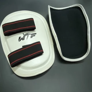 C9# (4ชิ้น) สนับแขนขาWTF สีขาว สนับแข้ง สนัยแขนขา สนับขา สนับแขน เทควันโด PU อุปกรณ์ที่นักเทควันโด มวย เป้าล่อ