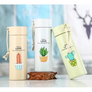 **แบบใหม่** กระบอกน้ำลายกระบองเพชร มีหูหิ้ว 400ml. ขวดน้ำลาย cactus คละสี ขนาด 400ml (BB351)