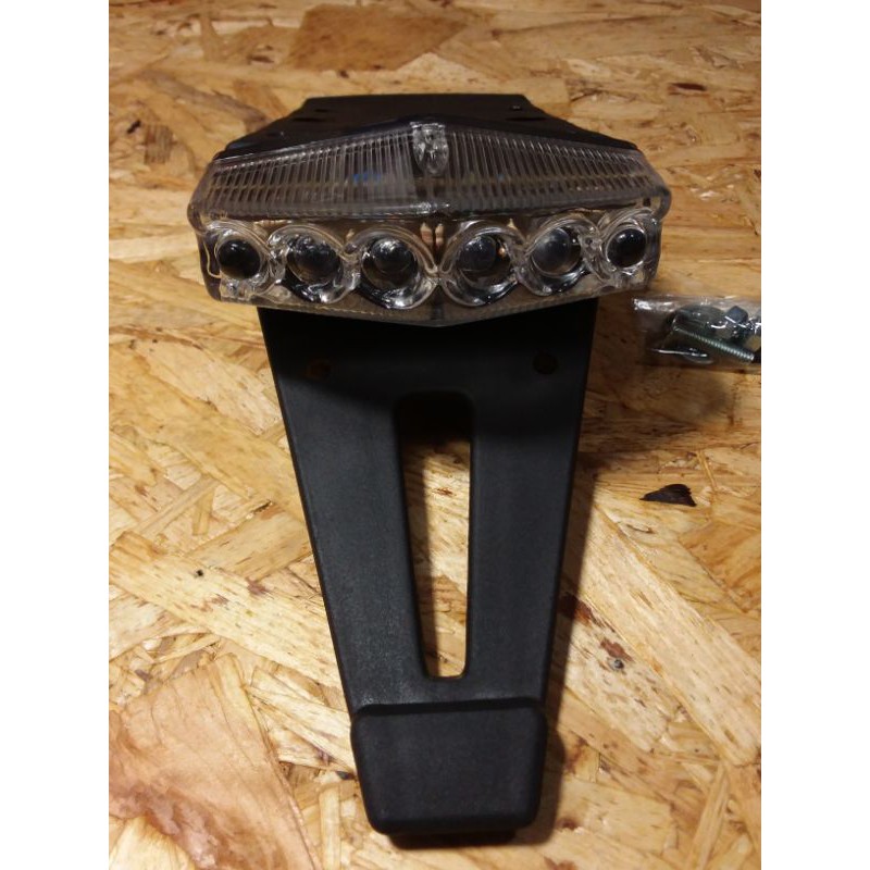 ไฟท้ายเพชรพร้อมบังโคลนหลัง ใส่กับรถรุ่น KSR MSX